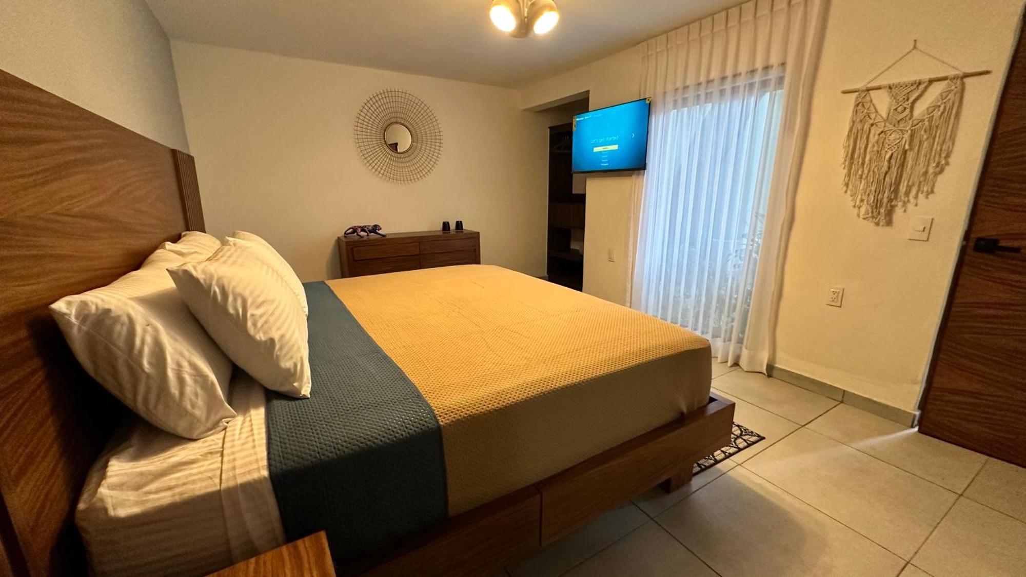 Hotel Boutique Villa Escondida, A Pasos De Lo Mejor En 틀라케파케 외부 사진