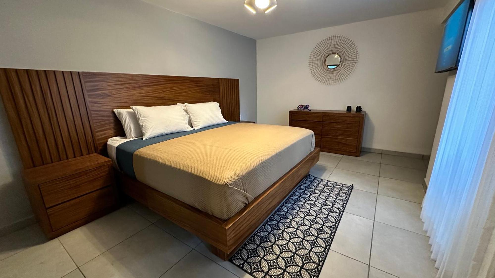 Hotel Boutique Villa Escondida, A Pasos De Lo Mejor En 틀라케파케 외부 사진