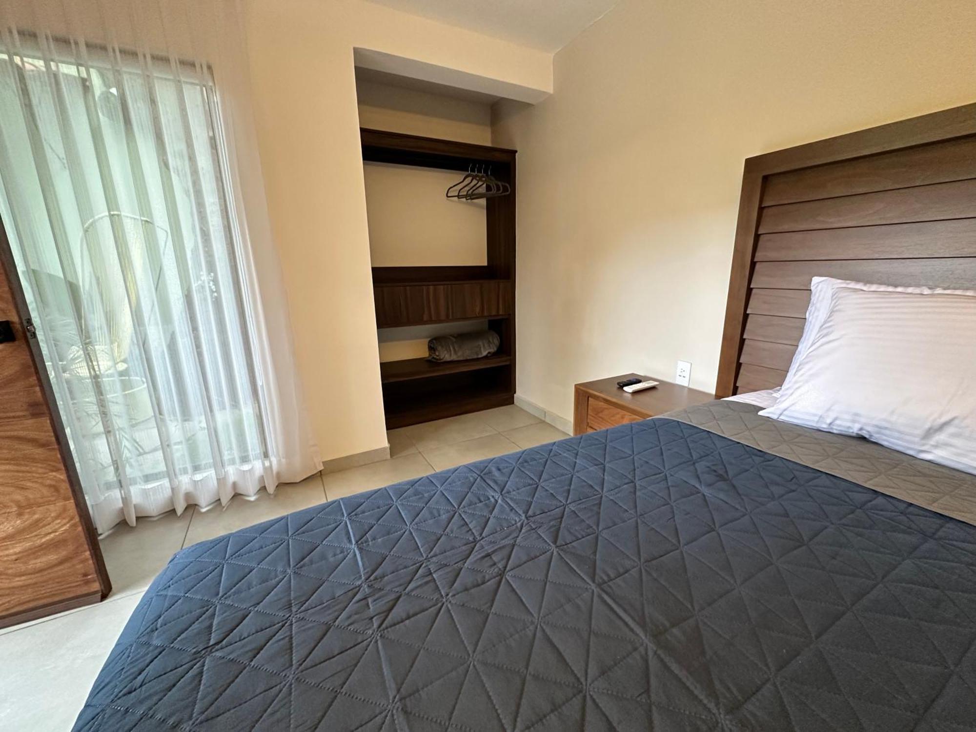 Hotel Boutique Villa Escondida, A Pasos De Lo Mejor En 틀라케파케 외부 사진