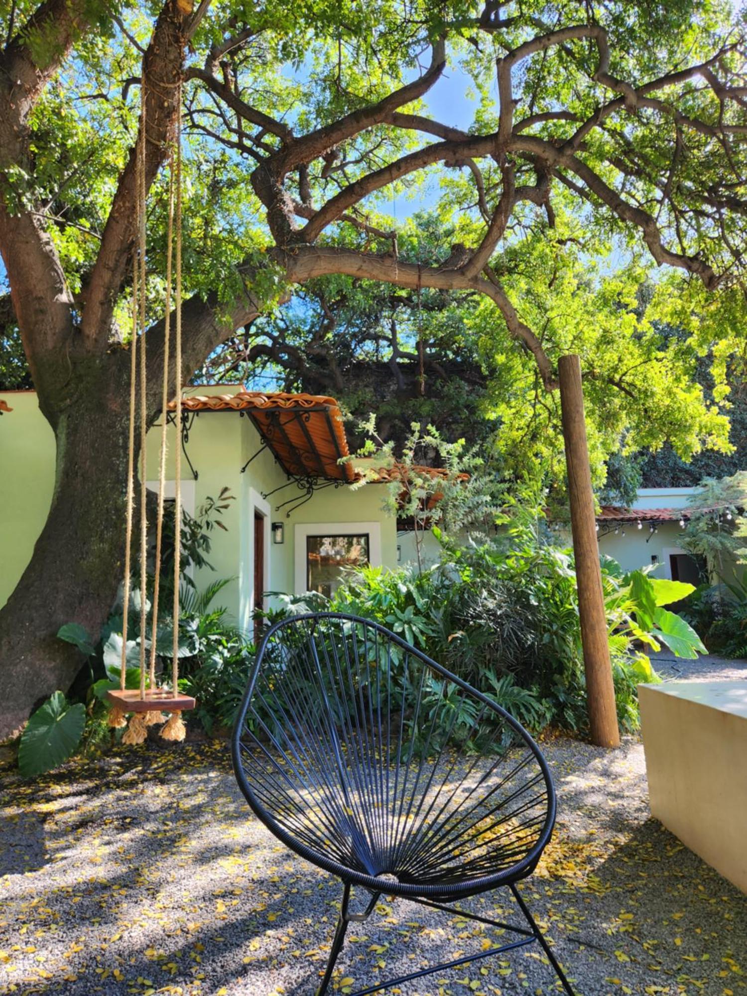 Hotel Boutique Villa Escondida, A Pasos De Lo Mejor En 틀라케파케 외부 사진