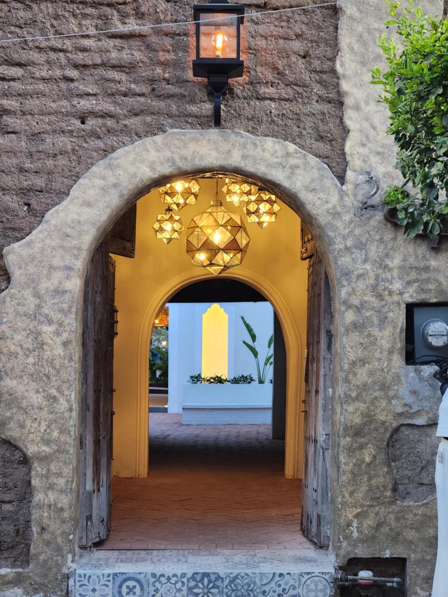 Hotel Boutique Villa Escondida, A Pasos De Lo Mejor En 틀라케파케 외부 사진